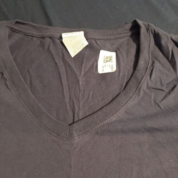 NWT Women's Small USA Guatemala Love T-Shirt - Picture 3 of 3